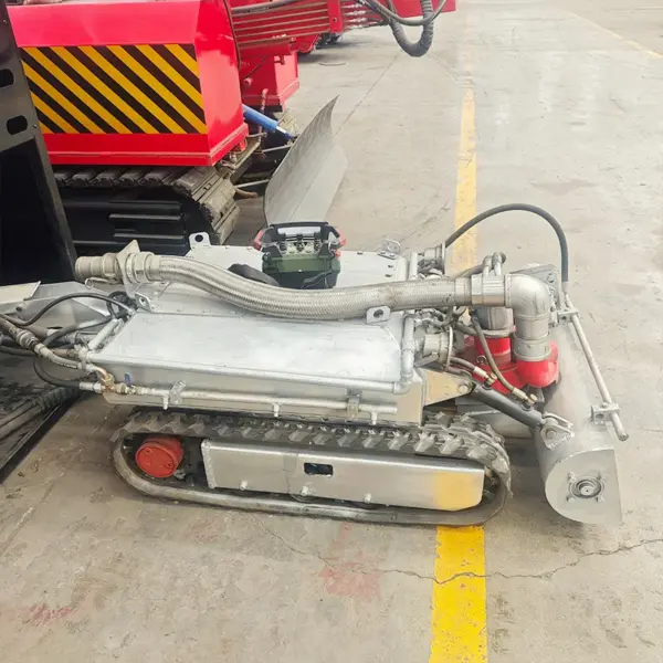 Submersible Remote Dredging Robot 200m³/h Crawler Sludge Cleaning Machine For Reservoir And Dam Maintenance