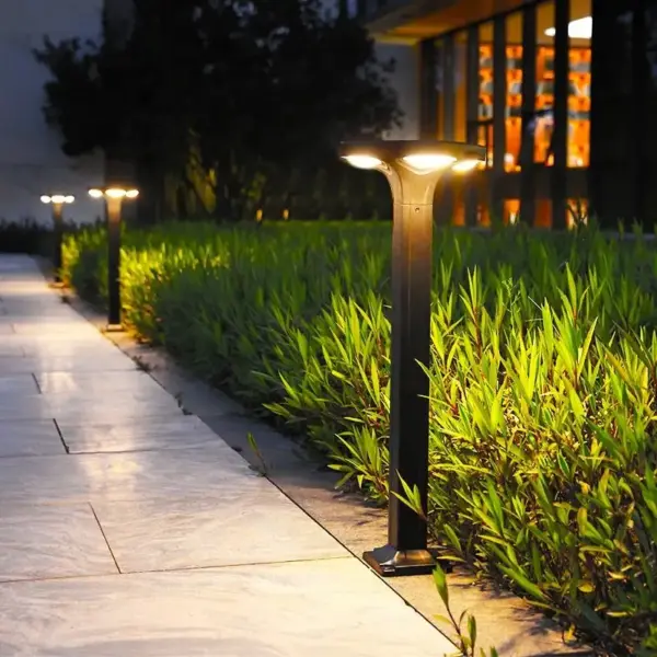 Outdoor Decor Solar Lights Waterproof IP65 Garden Street Lights LED Monocrystalline Silicon Wafer Landscape Lawn Lamp Fixture