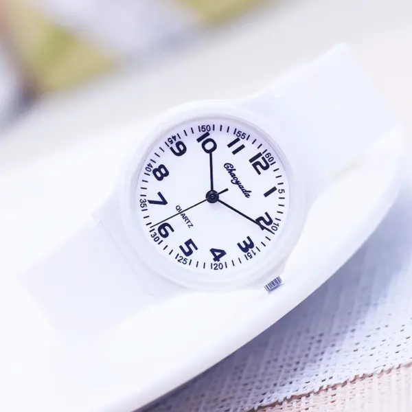 2024 child children boys girls Primary school students rubber jelly color simple clear number quartz watches kids gifts watches