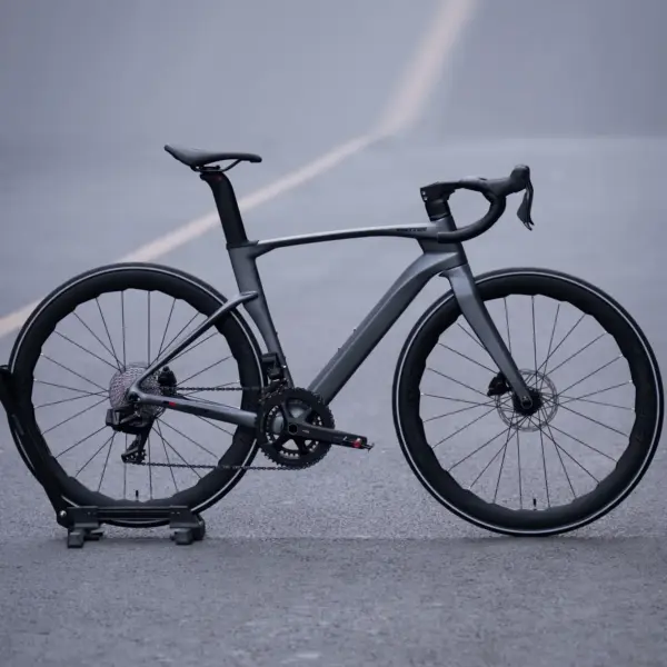 T800 Carbon Fiber Road Bike Electronic Derailleur Full Hydraulic Disc Brake Carbon Fiber Racing Cycling Bicycle