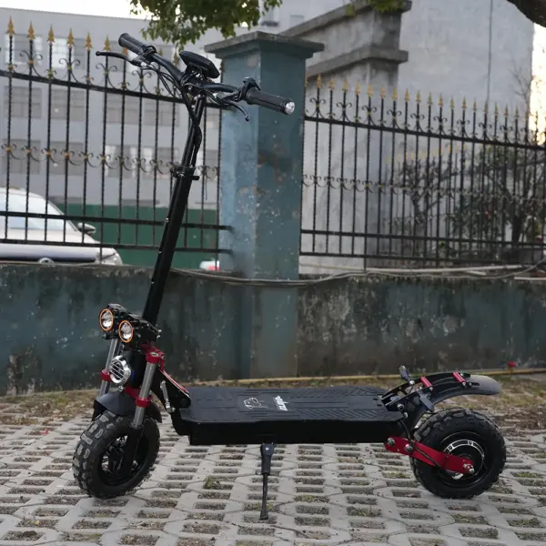 Max Wheel Scooter Adult Model off Road Electric Scooter Powered with 13ah Battery and 11 Inch Wheels Scooter Adult