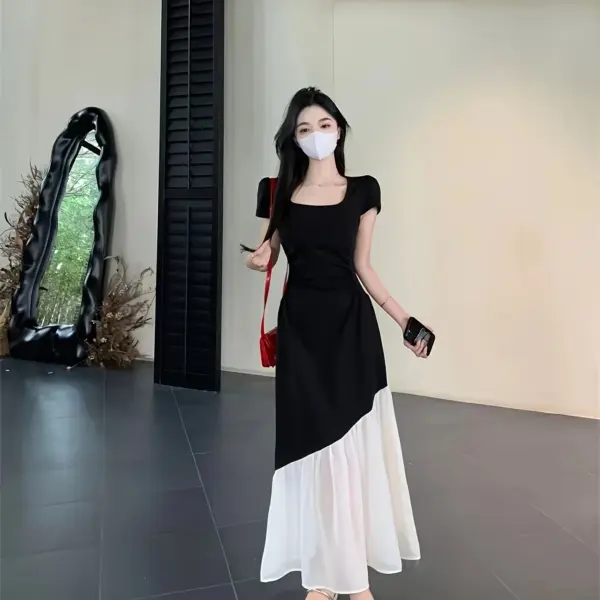 Short sleeved dress spliced with a long skirt in contrasting colors