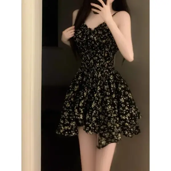 Tea Break French Style Irregular Black Polka Dot Strapless Dress, Summer Waist-Cinching Sexy Mini Dress for Petite Women